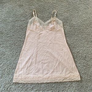 Vintage Hollywood Vassarette Pink Cream Nude Babydoll Slip Dress Size 34D